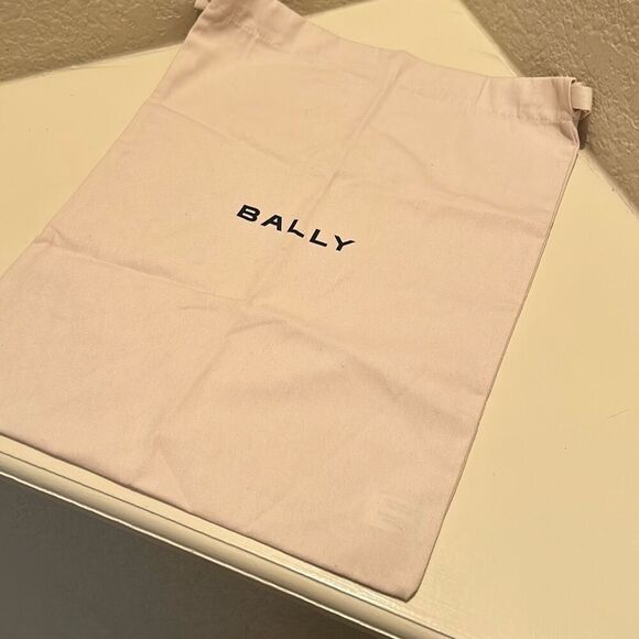 Bally Logo Dustbag White Drawstring Top Dust Cover Storage Gift Bag Travel - Picture 3 of 6